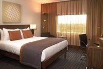 Premier Inn Premier Inn Heathrow Airport Terminal 4 Stanwell Esterno foto